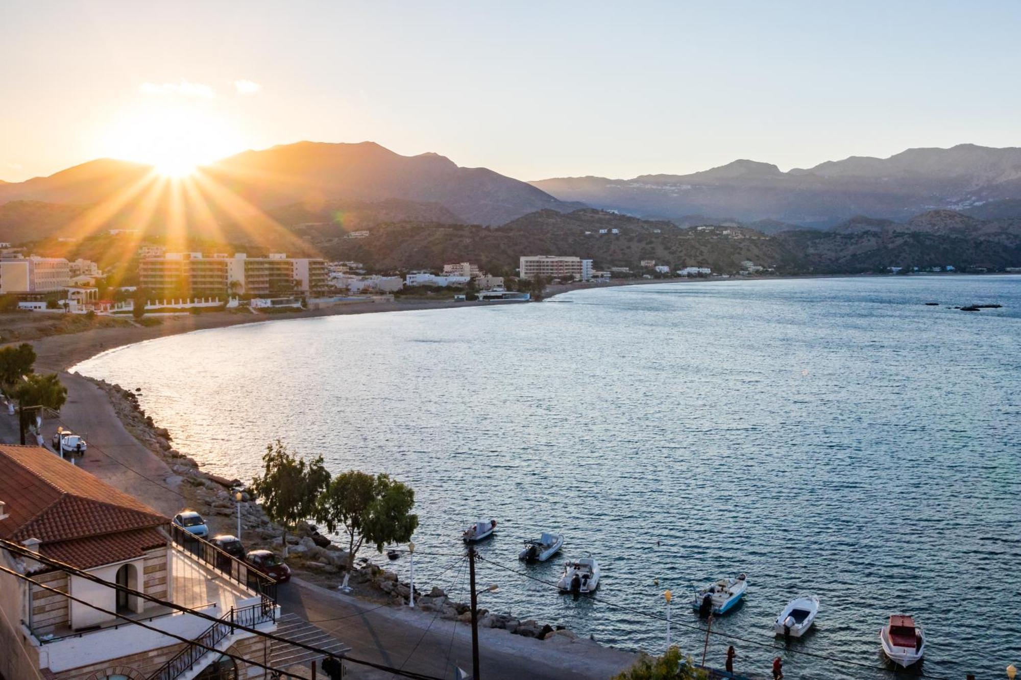 Olia Boutique Apartments Karpathos Buitenkant foto